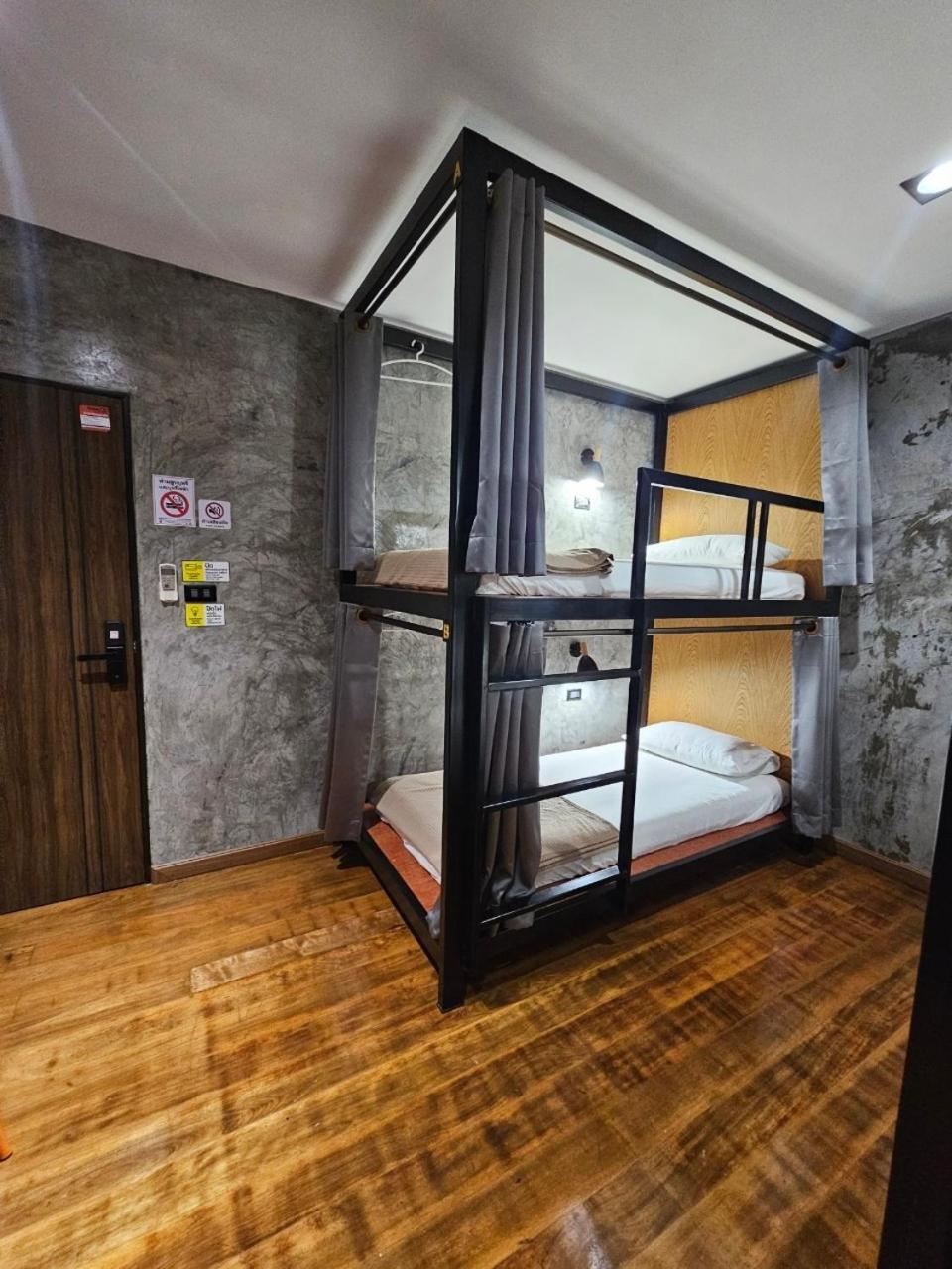 No.10 Hostel- Prachuap Khiri Khan Extérieur photo