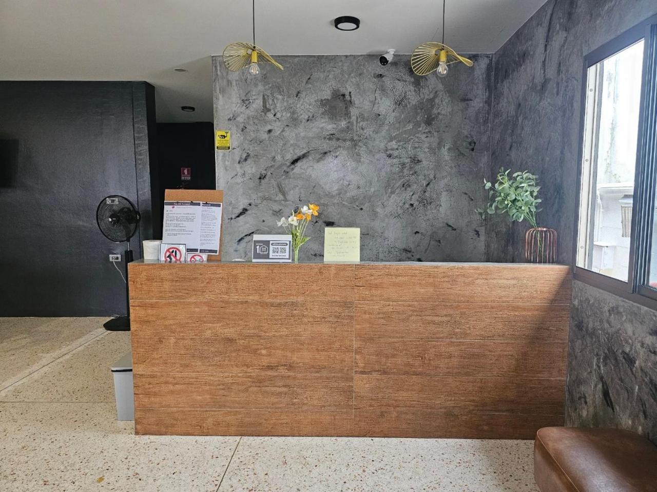 No.10 Hostel- Prachuap Khiri Khan Extérieur photo