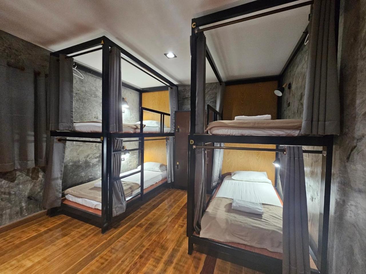 No.10 Hostel- Prachuap Khiri Khan Extérieur photo