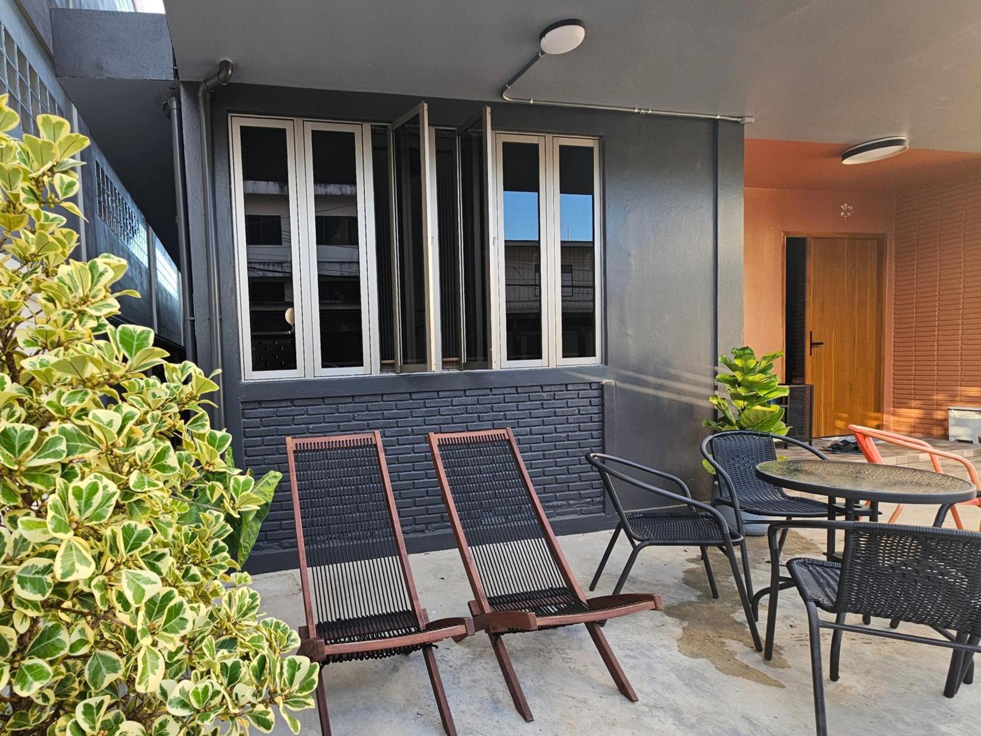 No.10 Hostel- Prachuap Khiri Khan Extérieur photo